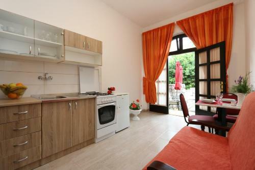 Studio Apartment Silo Near Sea