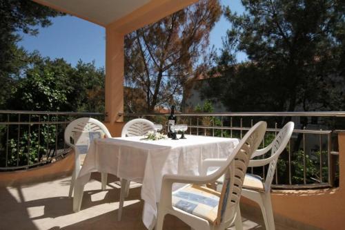 Apartment Novalja 4124c