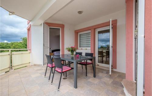 Apartment Dramalj With Sea View III