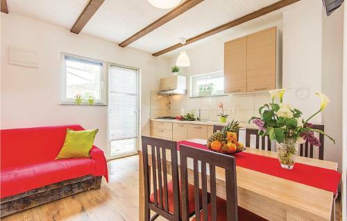 Holiday Home Peroj I