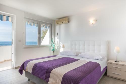 Hostal Apartments Zanic On The Beach