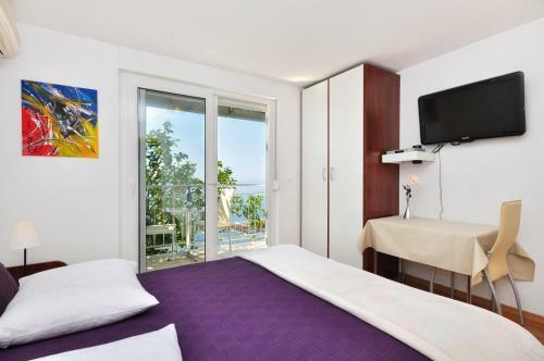 Hostal Apartments Zanic On The Beach