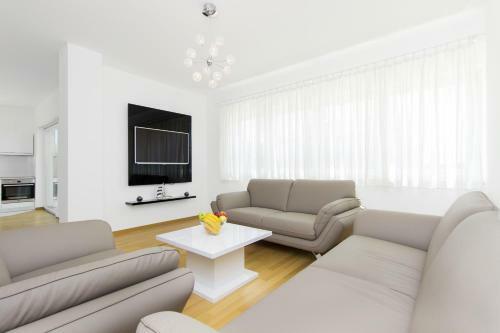 Apartment Royal