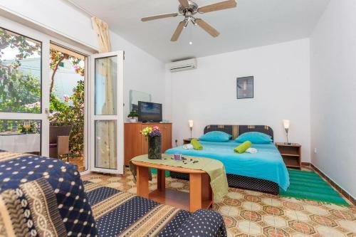 Hostal Twin Room Mavarstica 10335a
