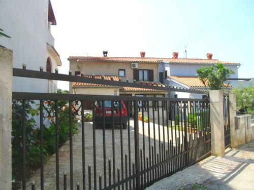 Apartment Jaric