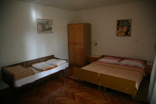 Nada Apartments