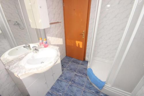 Apartment Seget Vranjica 7559a
