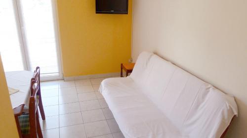 Apartments Maestral