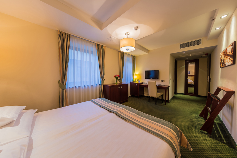 Hotel President