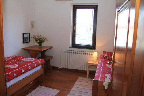 Apartment Apolon Planinski