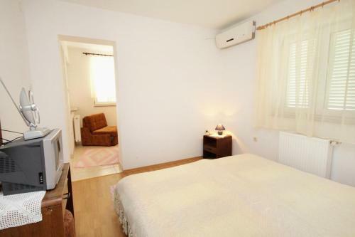 Apartment Novi Vinodolski 5479d