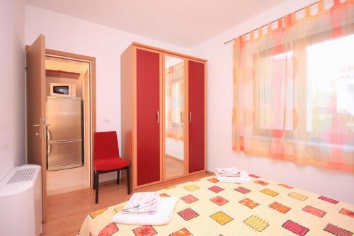 Apartment Lumbarda 9325b