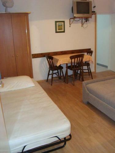 Apartment Privlaka 6300c