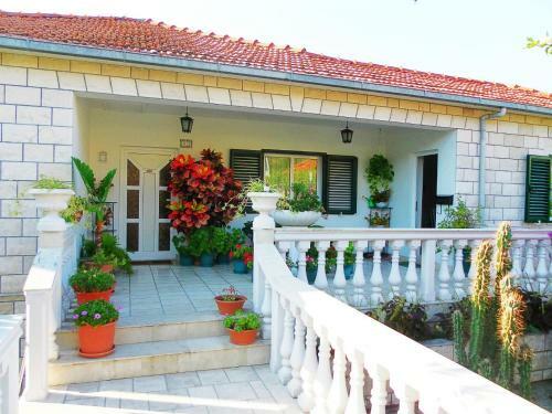 Apartments Petra