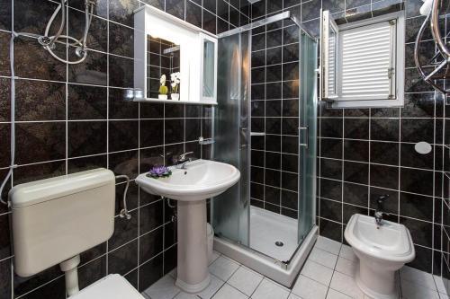 Apartment Jadranovo 5521c