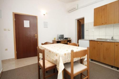 Apartment Pasman 694c