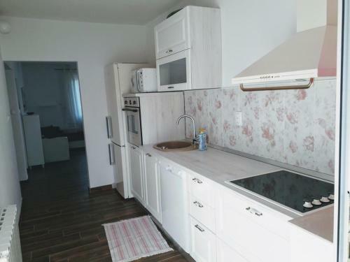 Apartment Banjol 4952a