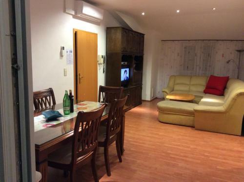 Apartamentos Maslov