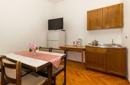 Apartment Biograd Na Moru 11327b