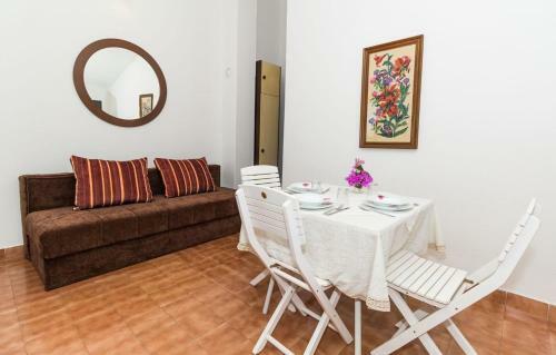 Apartment Biograd Na Moru 11327b