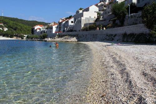 Apartamentos Studio Pucisca 11263a