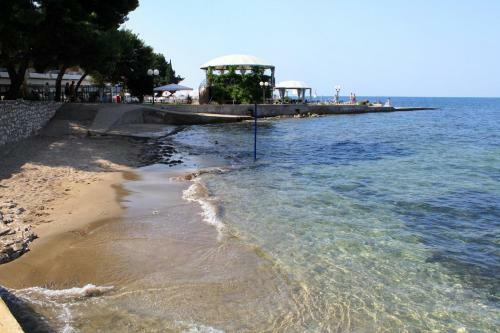 Apartments With A Parking Space Umag - 7109
