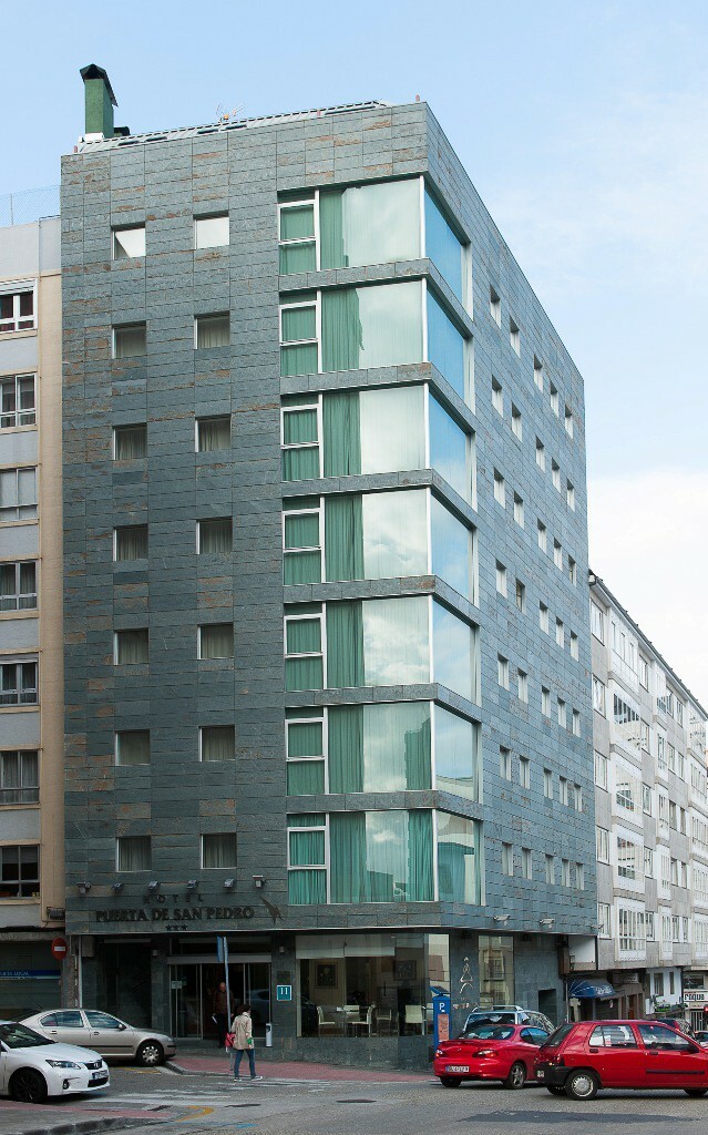 Hotel Exe Puerta San Pedro