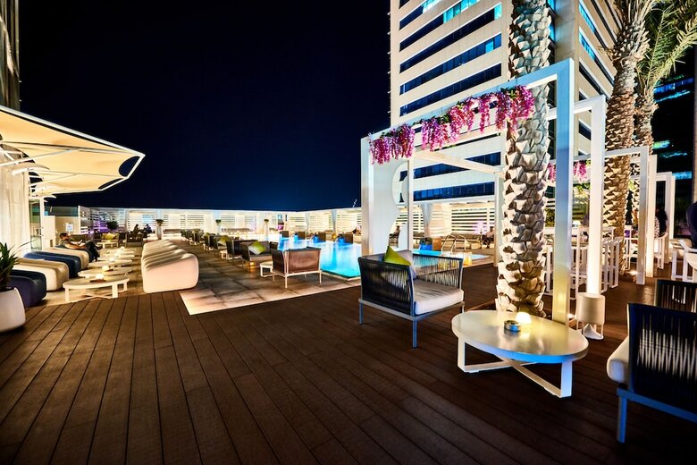 Hotel Media One