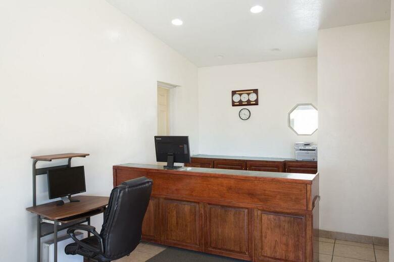 Hotel Howard Johnson Inn Downtown Mayaguez Pr