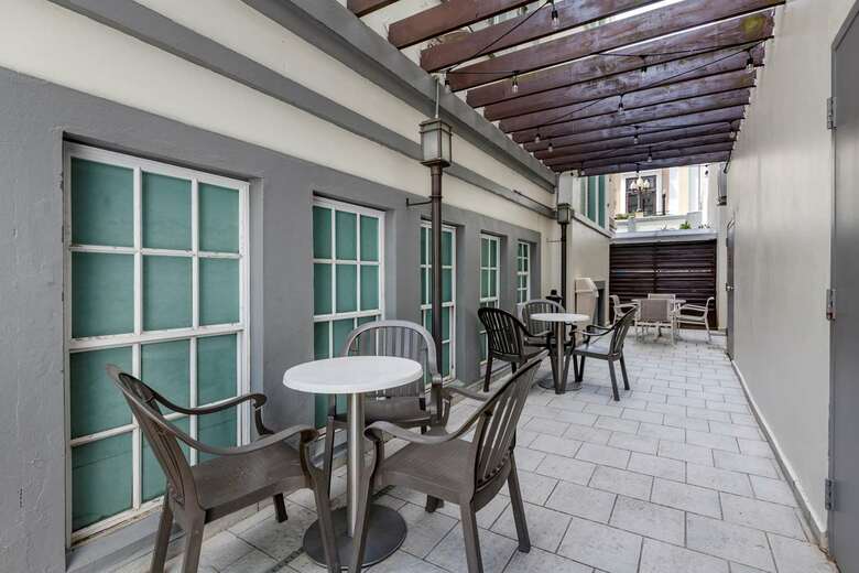 Hotel Howard Johnson Inn Downtown Mayaguez Pr