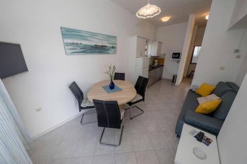 Apartment Supetarska Draga - Donja 11769a