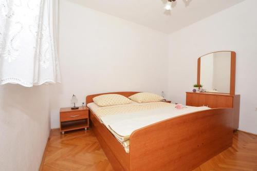 Hostal Apartment Arbanija 5228e