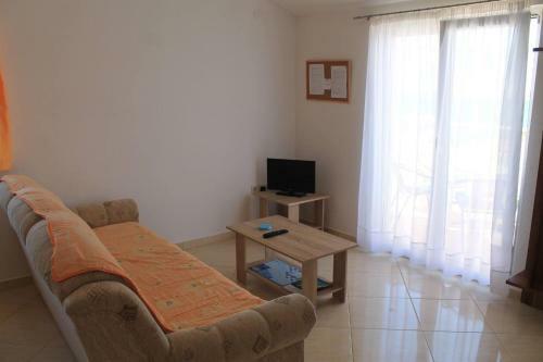 Apartments Gubo