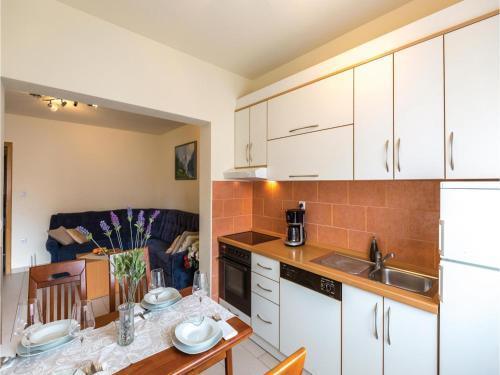 Apartment Makarska Zagrebacka III