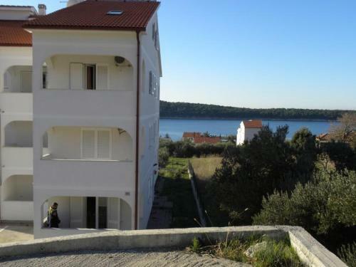 Studio Apartment Barbat 38a