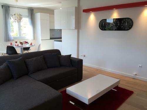 Apartment Panoss