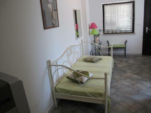 Hostal Apartments Ina & Ika