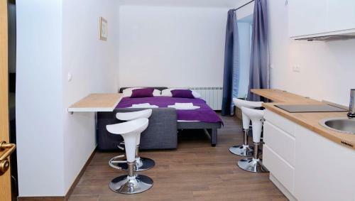 Apartments & Rooms Luky City Center