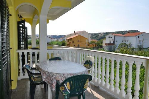 Apartment Lopar 18