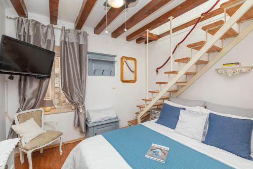 Old Town City Center Apartments