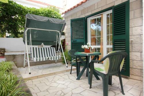 Apartment Orebic 10090a