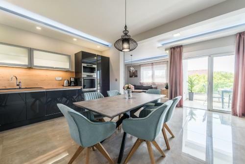 Luxury Apartments Marija