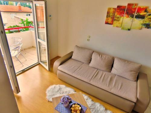 Apartments Zvone