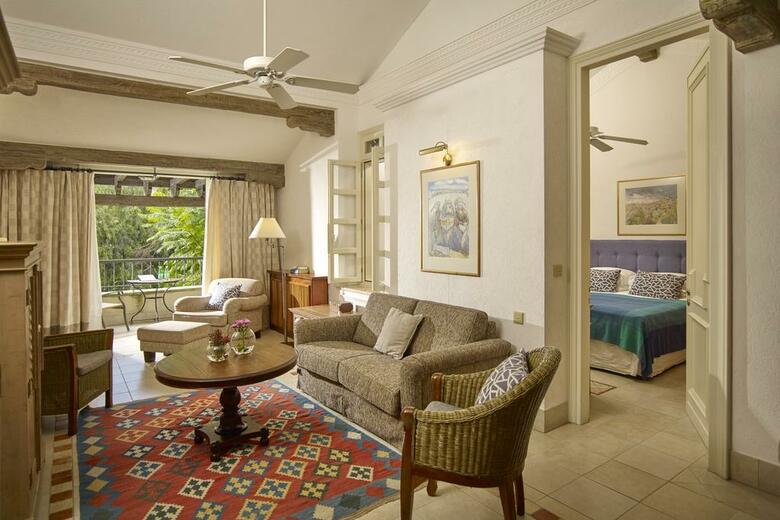 Hotel Columbia Beachotel