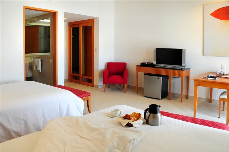 Hotel Ambiance Suites Canc�n