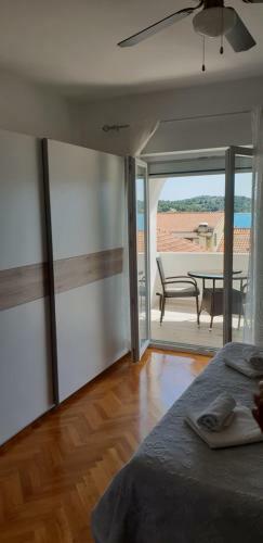 Hostal Apartments Perina