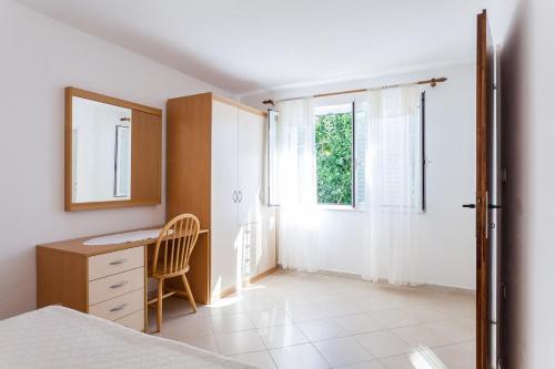 Apartments By The Sea Lumbarda (Korcula) - 10049
