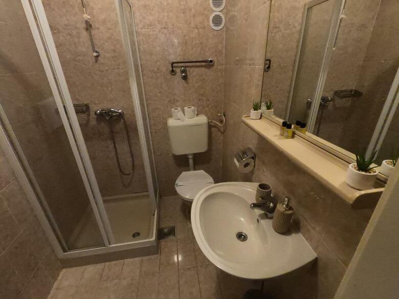 Hostal Rooms Jelena