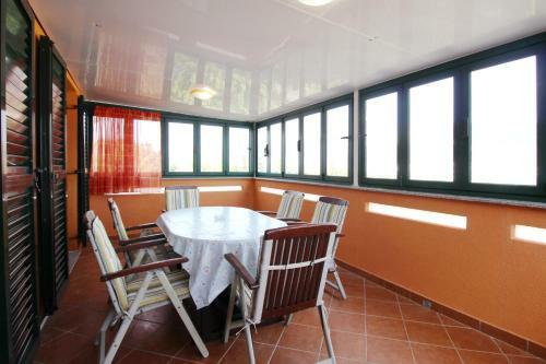 Apartments Pintar Zarok