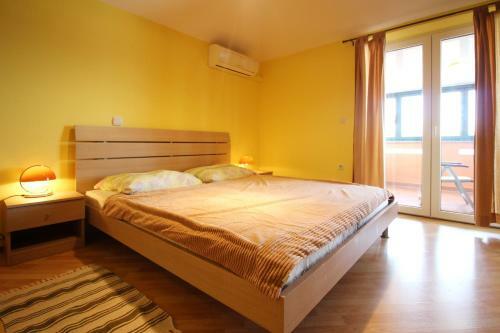 Apartments Pintar Zarok
